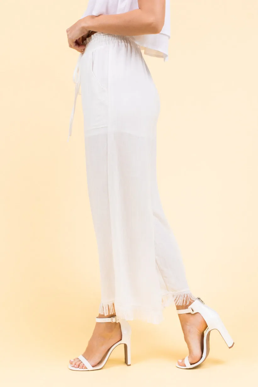 Double Layer Fringe Trim Sleeveless Crop Top
