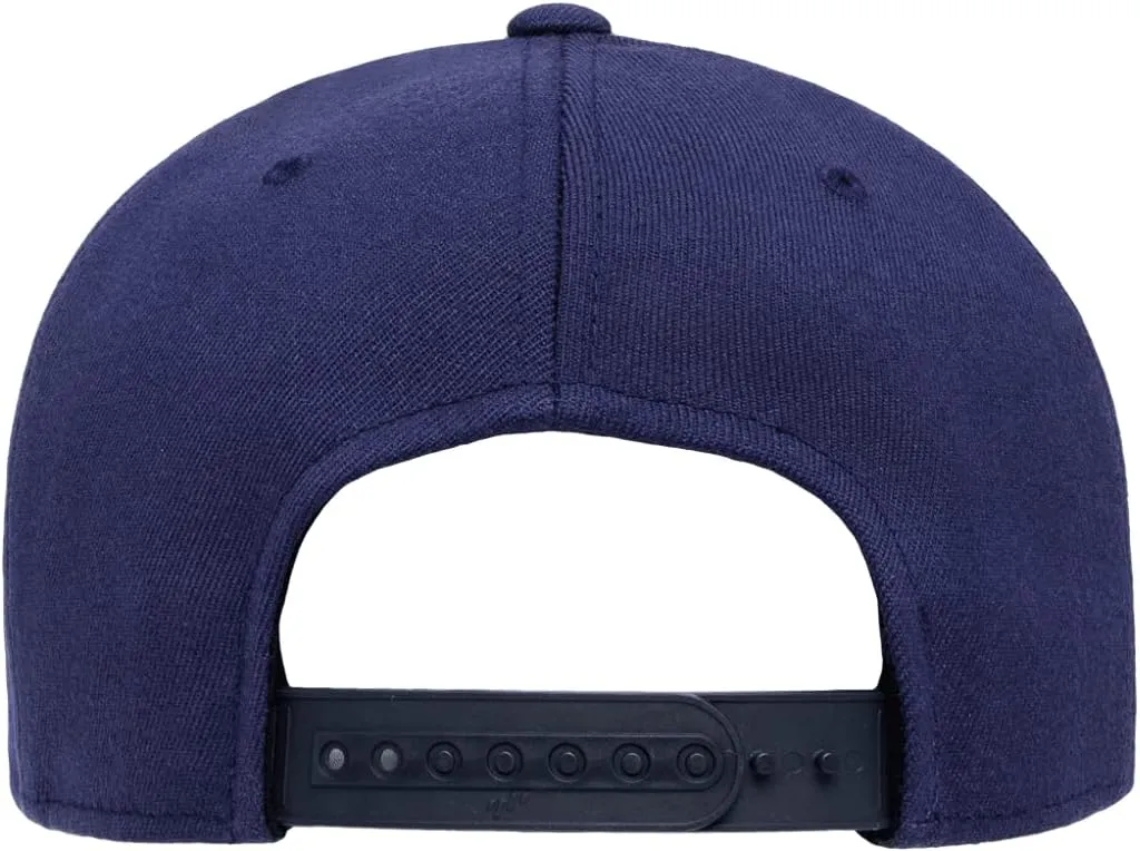 Flexfit Men's One Size 110 Classic Snapback