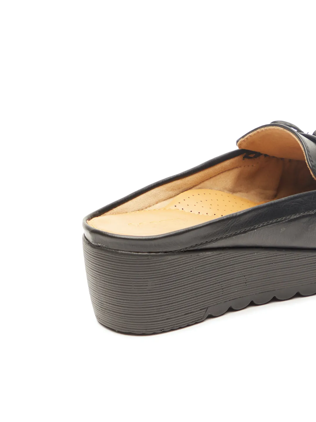 GOSSIP WOMENS BLACK MOCCASINS