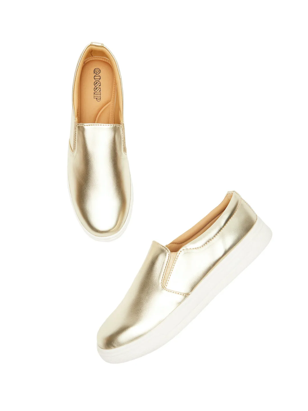 GOSSIP WOMENS GOLD MOCCASINS
