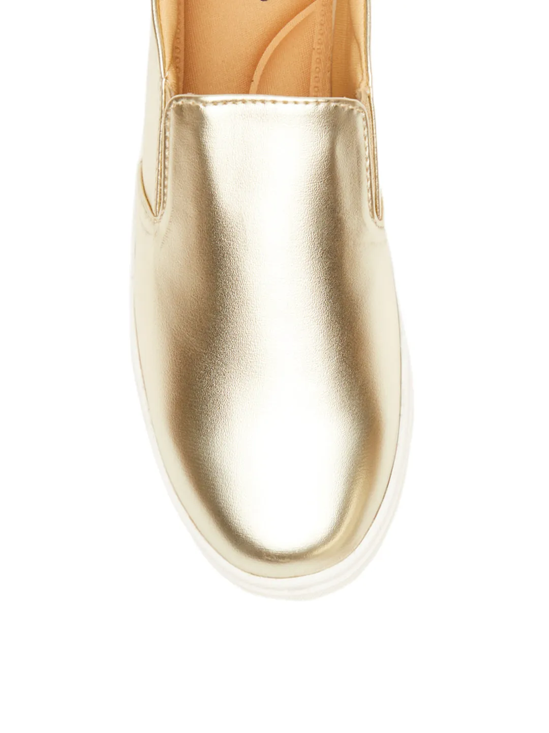 GOSSIP WOMENS GOLD MOCCASINS