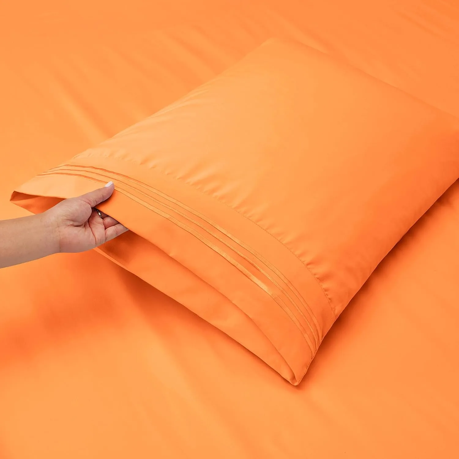 Hearth & Harbor King Size Sheets - 4 Piece Bed Sheet Set, Hotel Luxury Double Brushed Bed Sheets - Extra Soft Bedding Sheets & Pillowcases, King, Apricot Orange