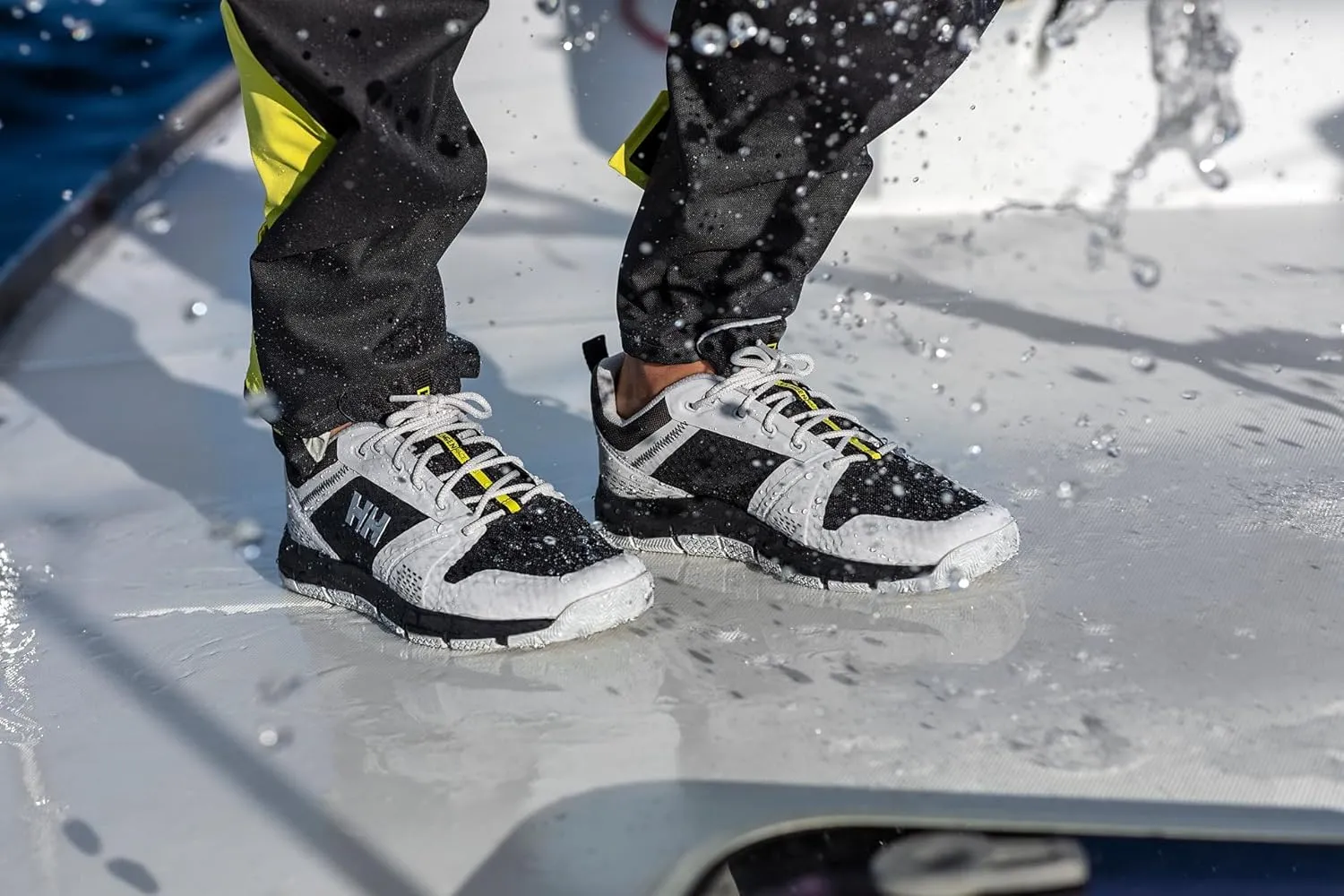 Helly-Hansen Skagen F-1 Sailing Sneakers for Men Featuring Open-Mesh Construction, EVA Insoles, and Multi-Zone Traction Grip Outsoles