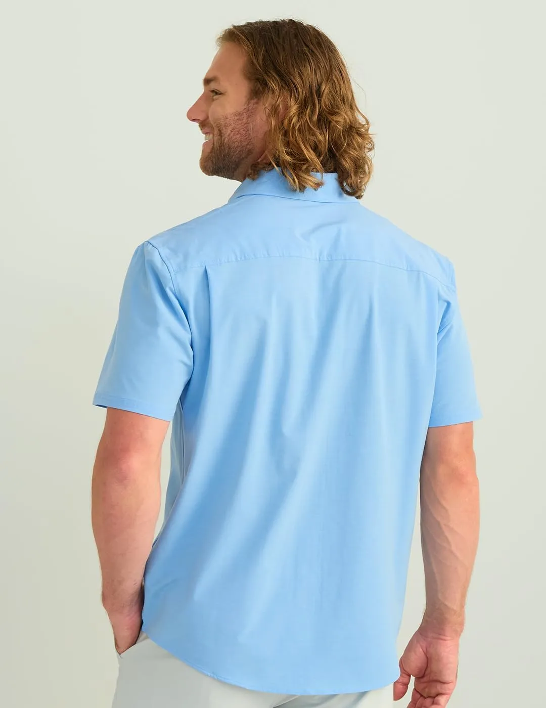 HUK Men's Kona Solid Short Sleeve Fishing Button Down Shirt