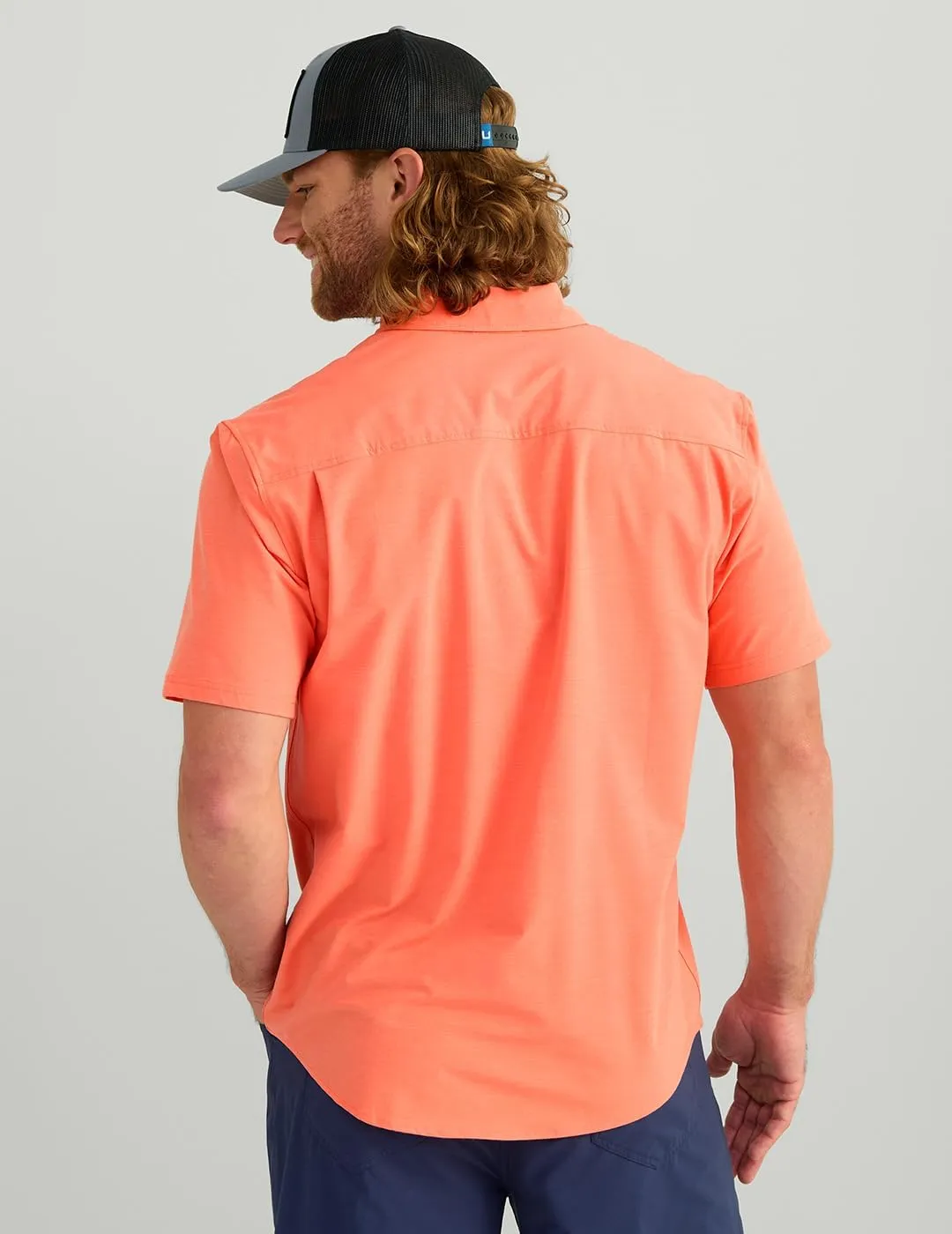 HUK Men's Kona Solid Short Sleeve Fishing Button Down Shirt