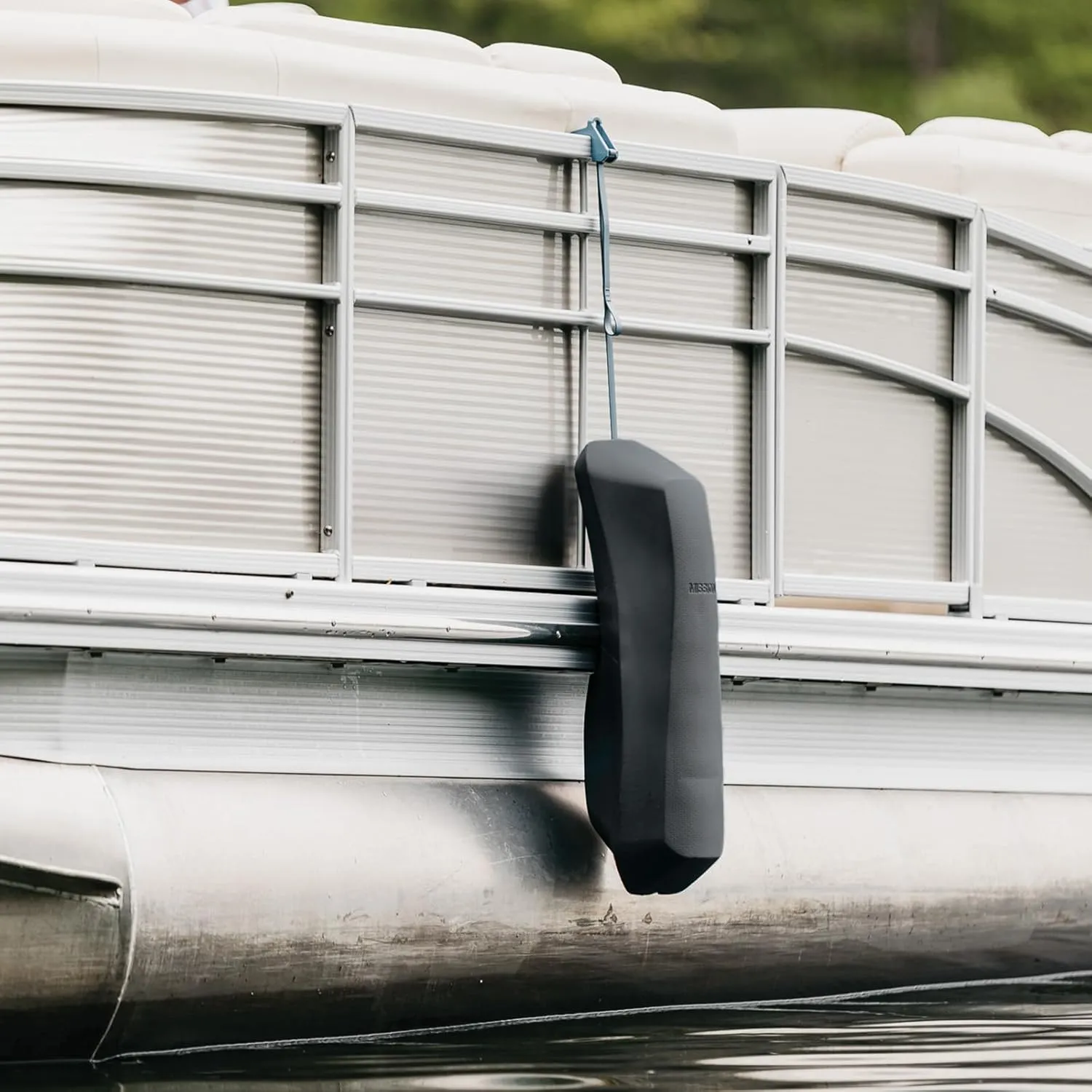 MISSION Boat Gear Maven Pontoon Fenders Bumpers