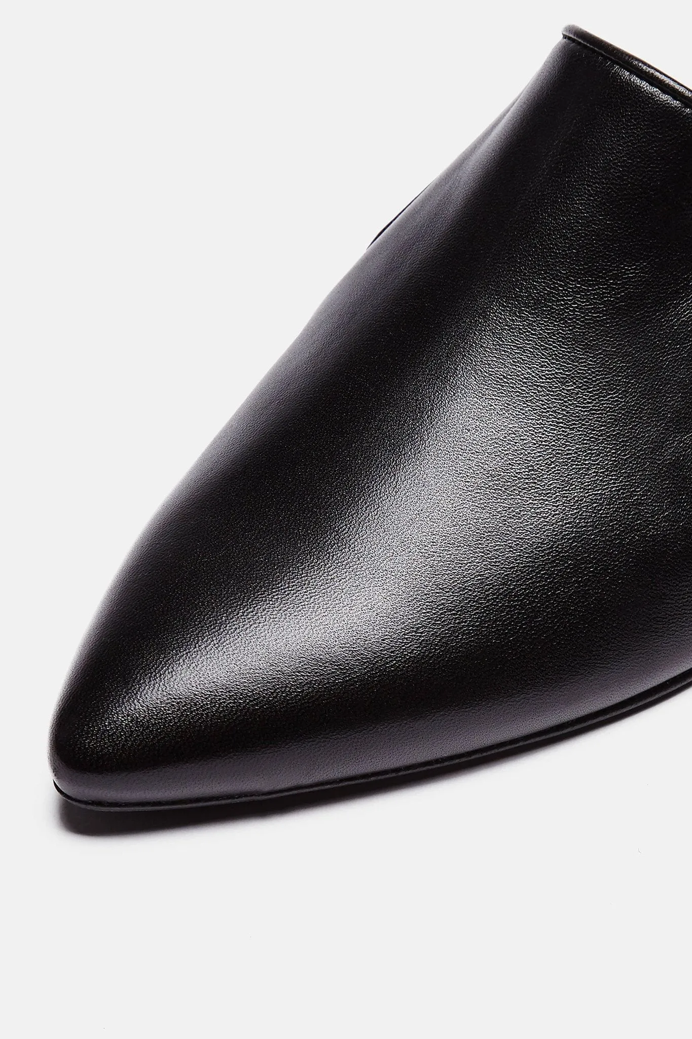 Mule - Black Leather