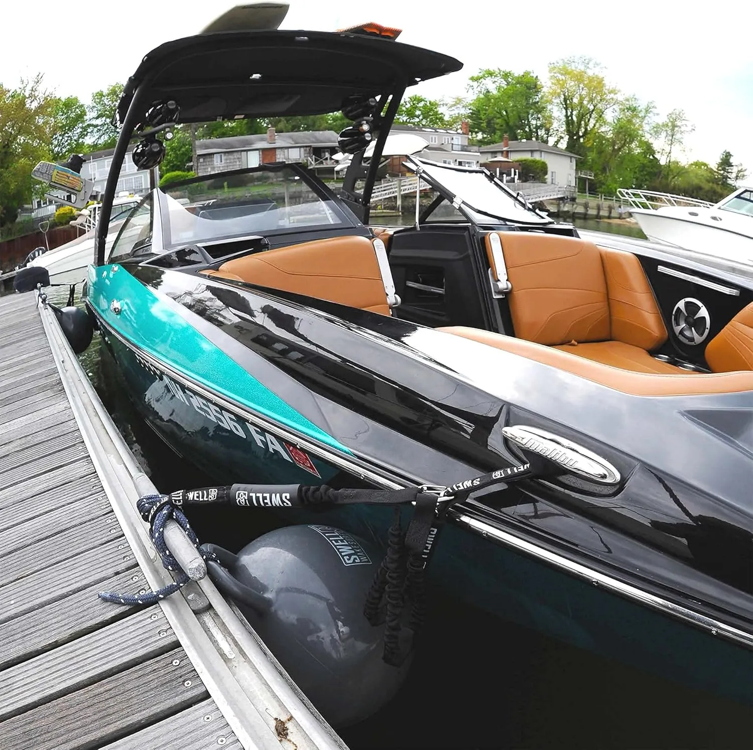 SWELL Wakesurf - Original Bumper Ball - Inflatable Raft Tie-Up Boat Fender Buoy
