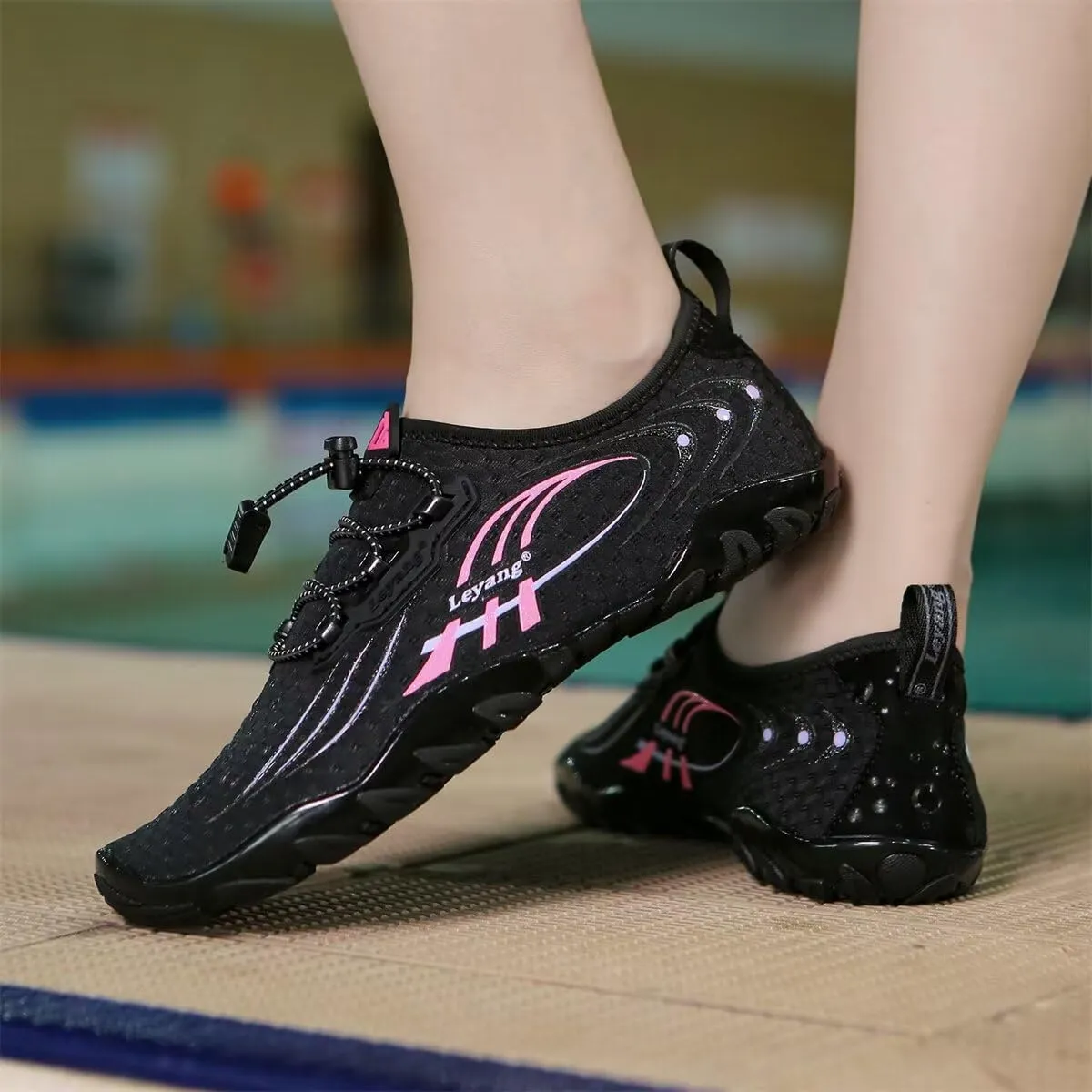 Women Gradient Quick Drying Aqua Shoes for Beach Swimming Running