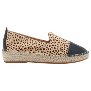 Womens Hush Puppies Banu Flats Tan Spotted Leopard