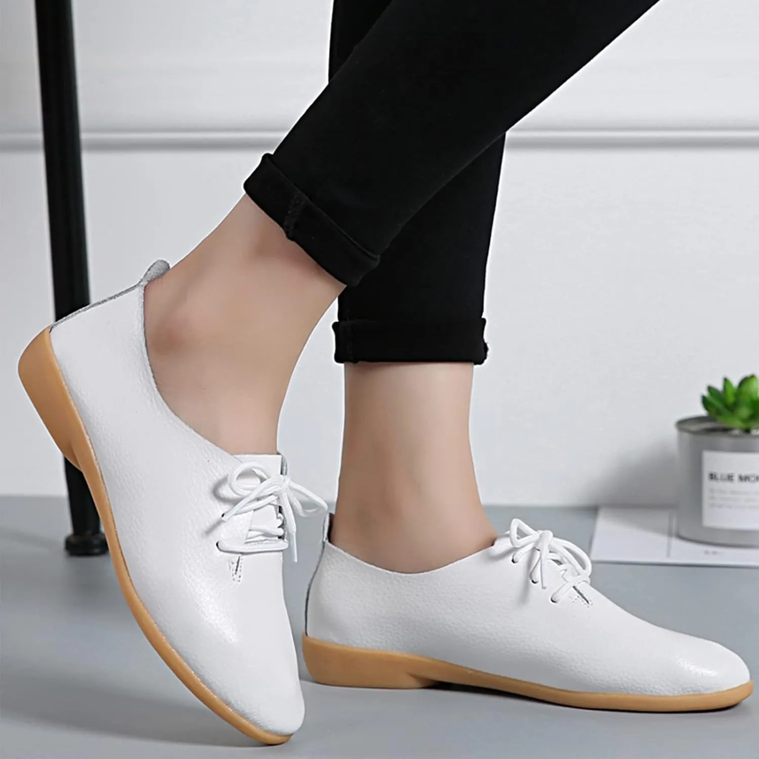 Women's Leather Pointed Toe Casual Flat Shoes,Lightweight Comfort Lace-up Non Slip Softsole Oxford Dress Loafers