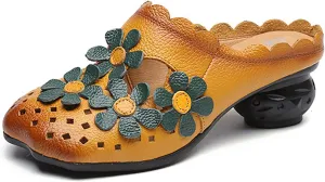 Women's Leather Retro Handmade Flower Hollow Out Chunky Heel Mules Slip-On Wide Closed Toe Comfort Low Block Heel Slide Sandals Casual Non-Slip Backless Heel Loafers for Summer Outdoor